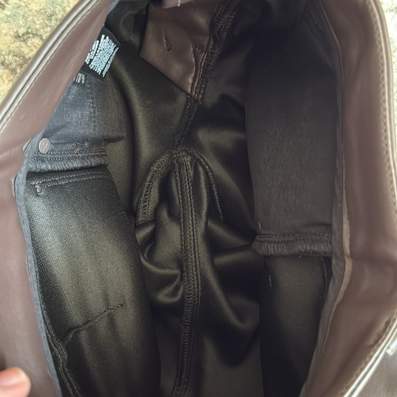 Good American Brown Better Than Leather Good Icon Pants - Picture 14 of 14